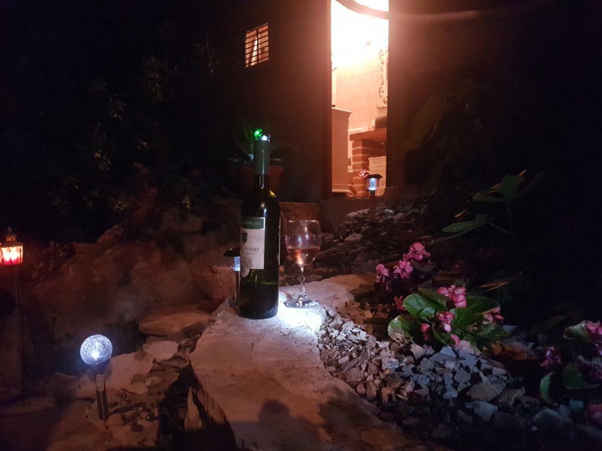 Holiday Home Paradise Beach シベニク エクステリア 写真